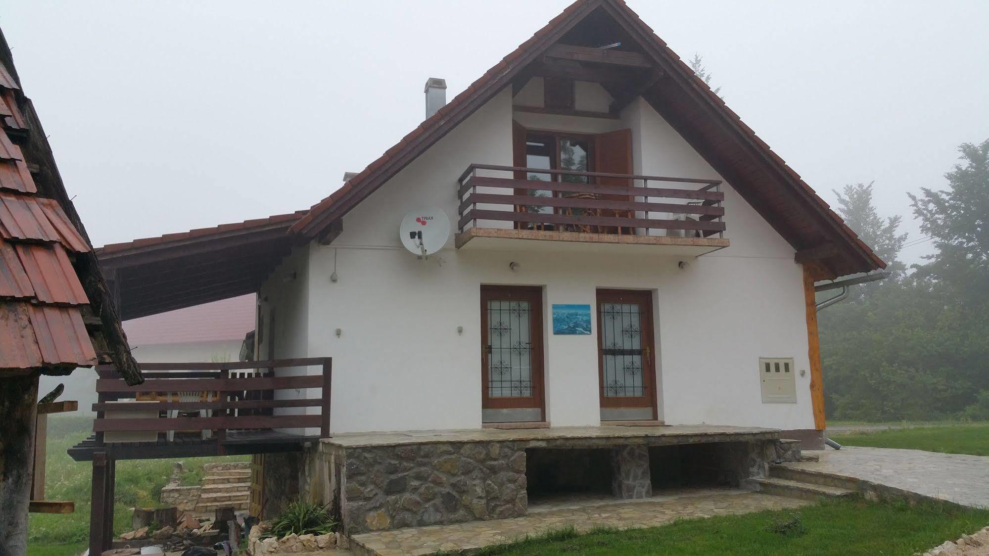 Guest House Plitvice Waterfall Plitvicka Jezera Exterior foto