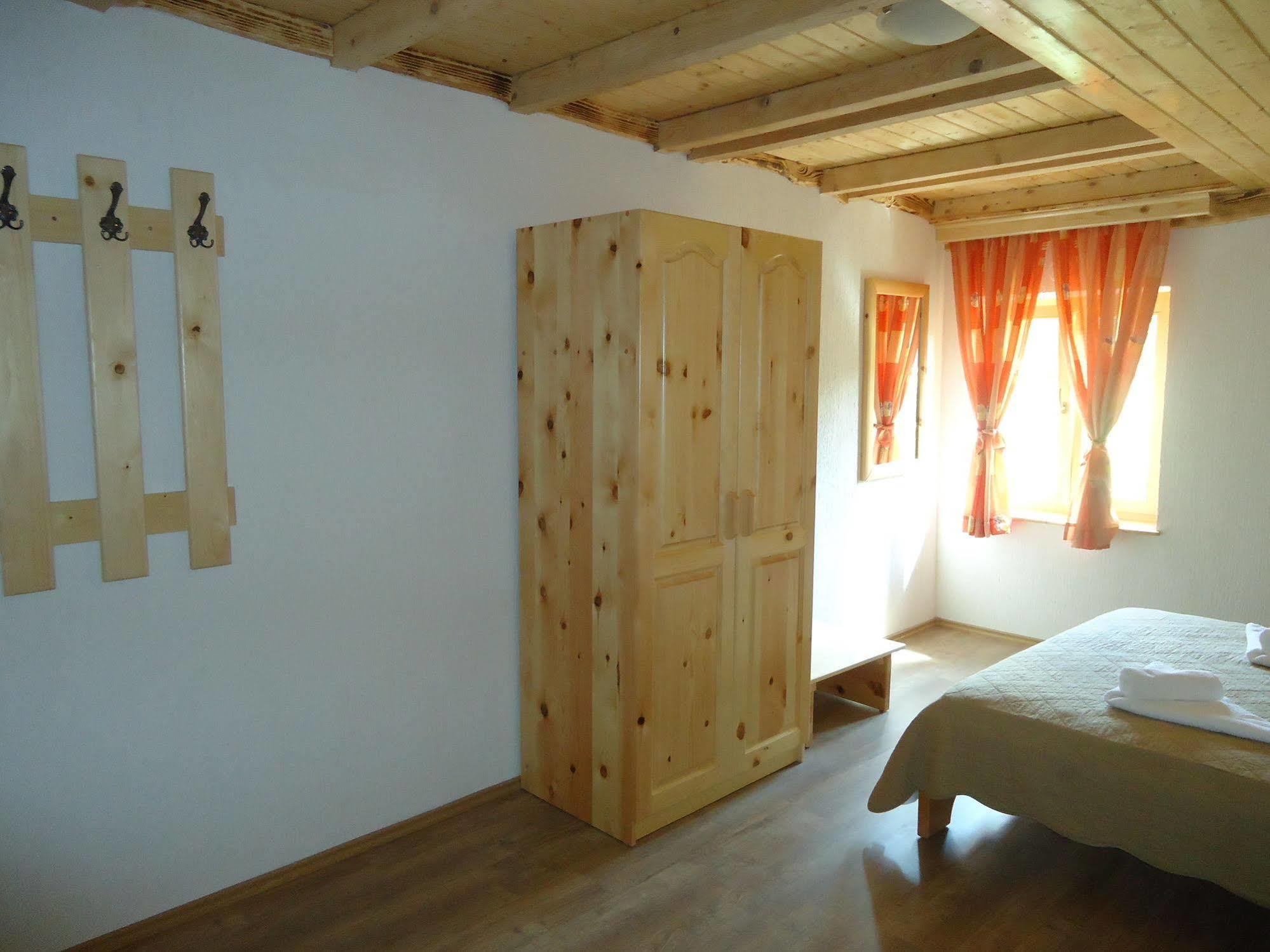Guest House Plitvice Waterfall Plitvicka Jezera Exterior foto